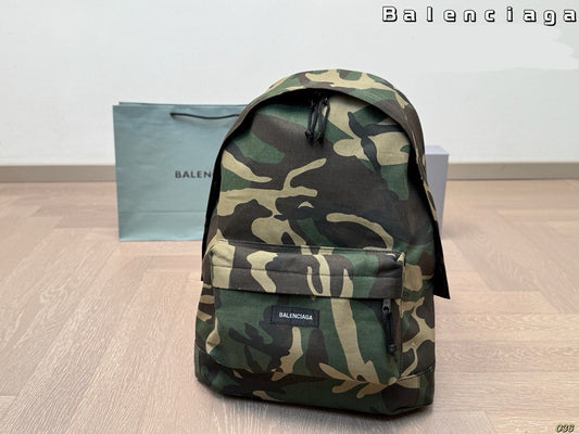 Balenc*aga Bagpack