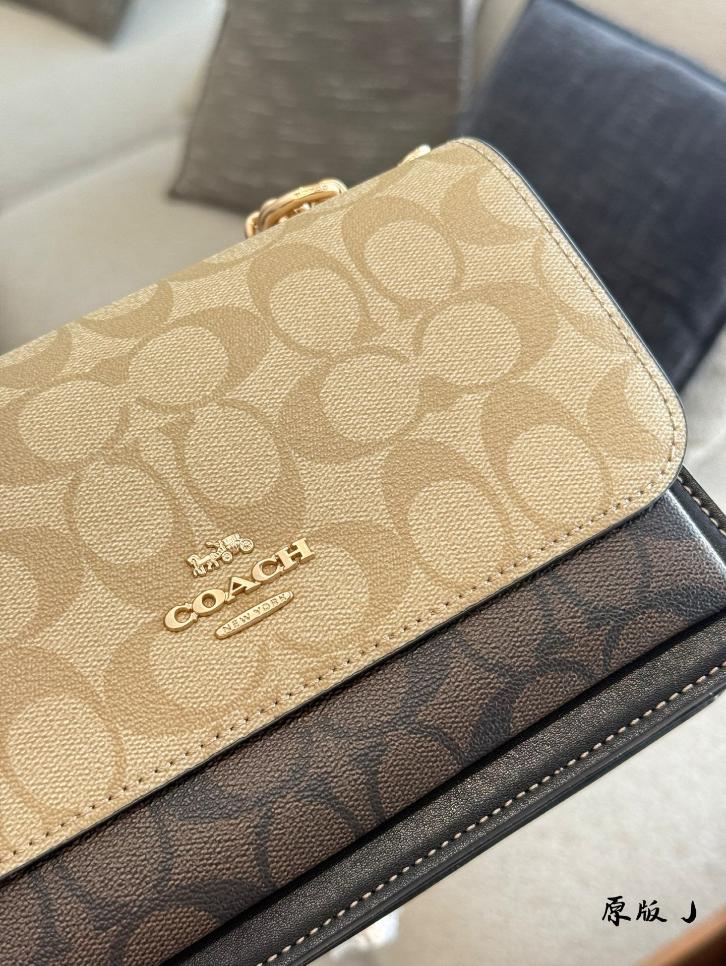 C*ach Shoulder Bags ( 2 Colours )