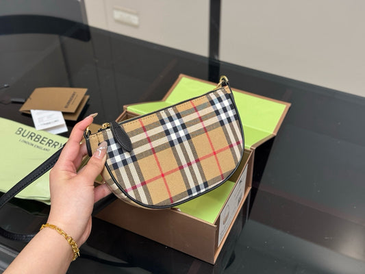 Burb*rry Crossbody Bag