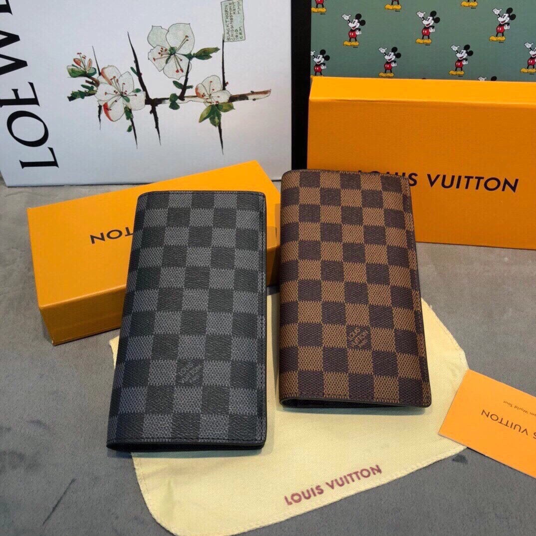 Lv Long Wallets