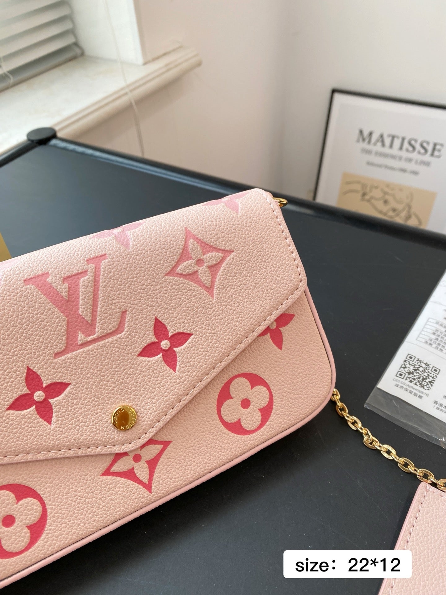Lv Smart Bag ( 2 Colours )