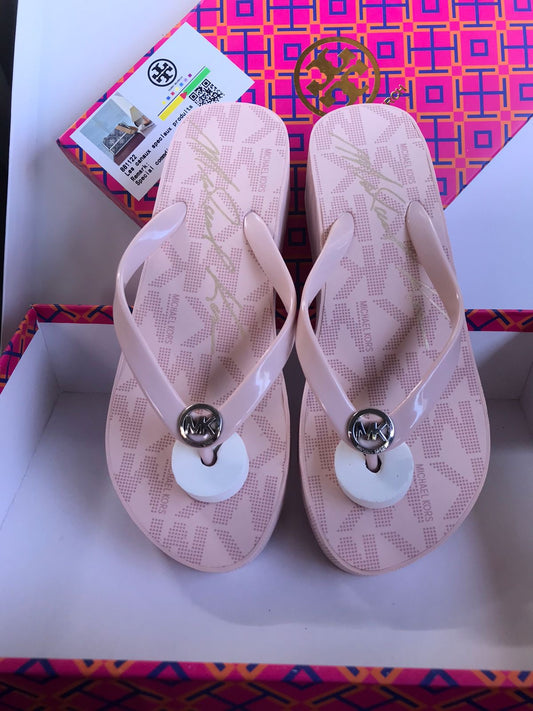 MK Slipper