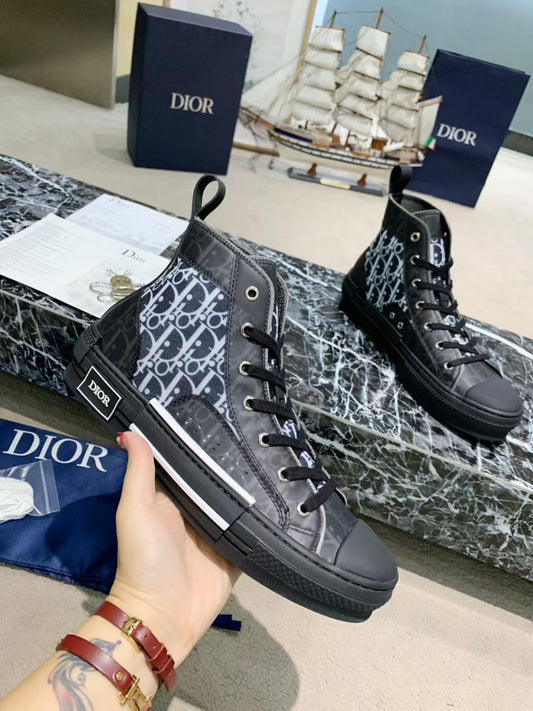 Di*r Shoes - New Arrival ( 2 Colours )