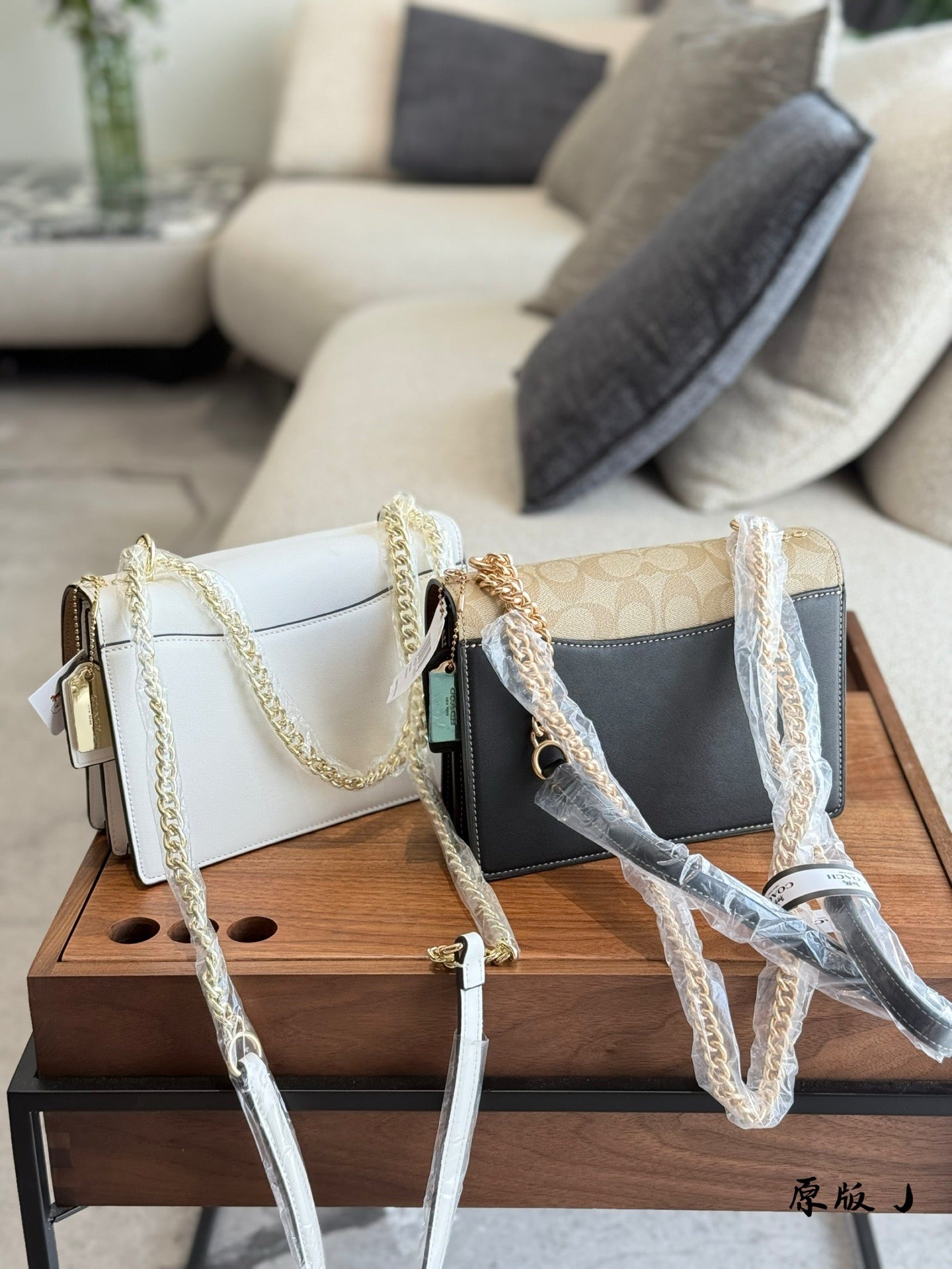 C*ach Shoulder Bags ( 2 Colours )