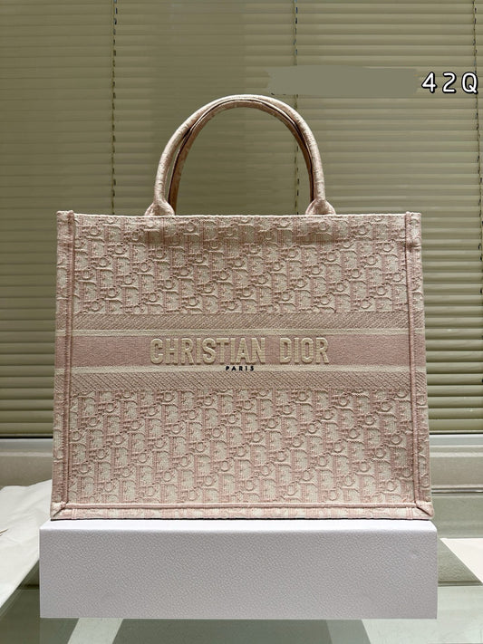Di*r Embroidery Tote Bag ( 3 Sizes )