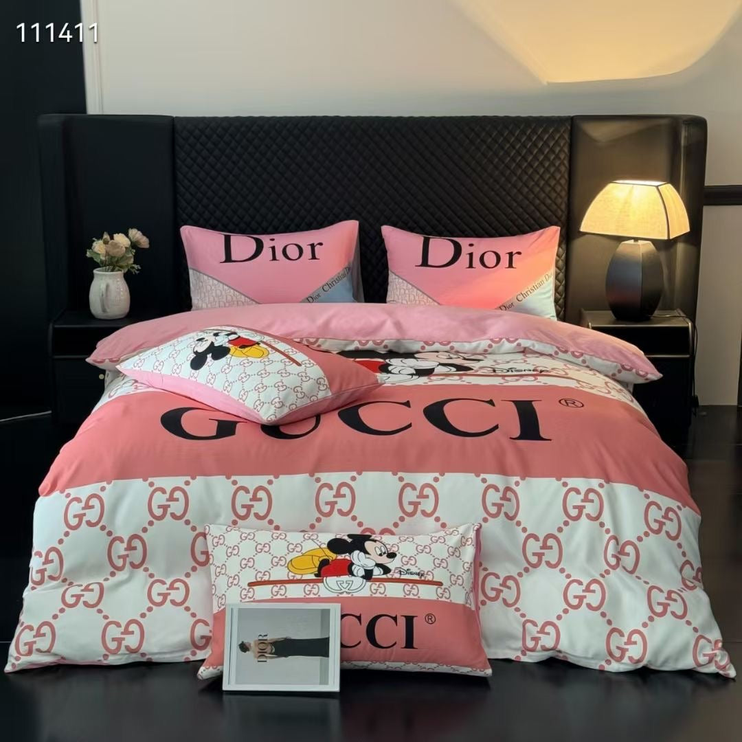 GG Bed Sheet