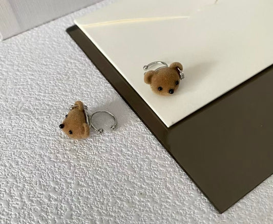 Niche Ear-ring