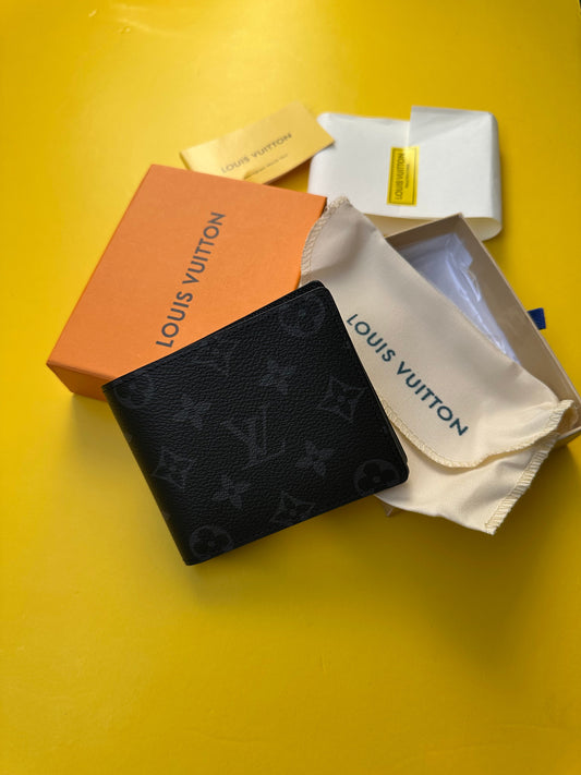 Lv Wallet - Famous Brand