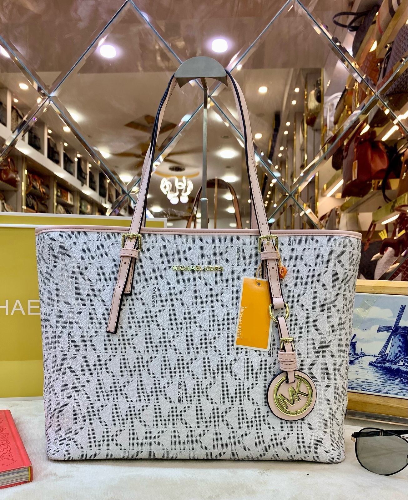MK Tote Bag ( 4 Shades )