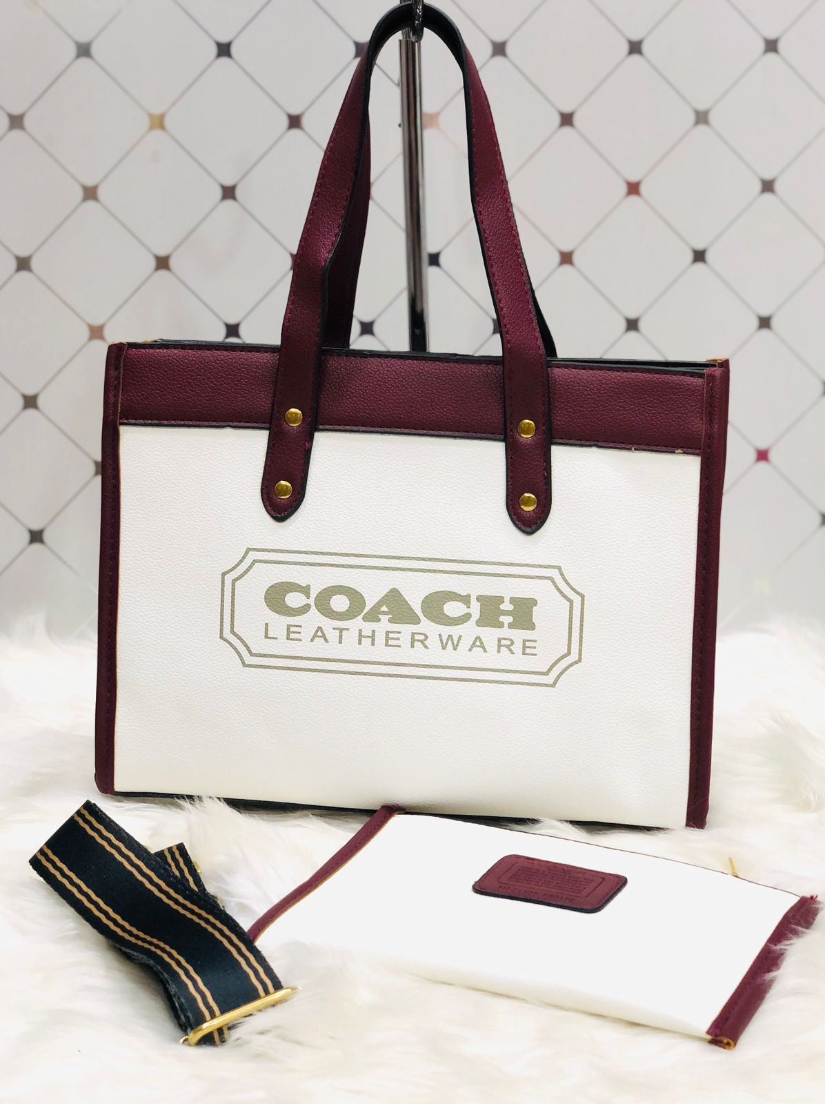 C*ach Handbag ( 5 colours )