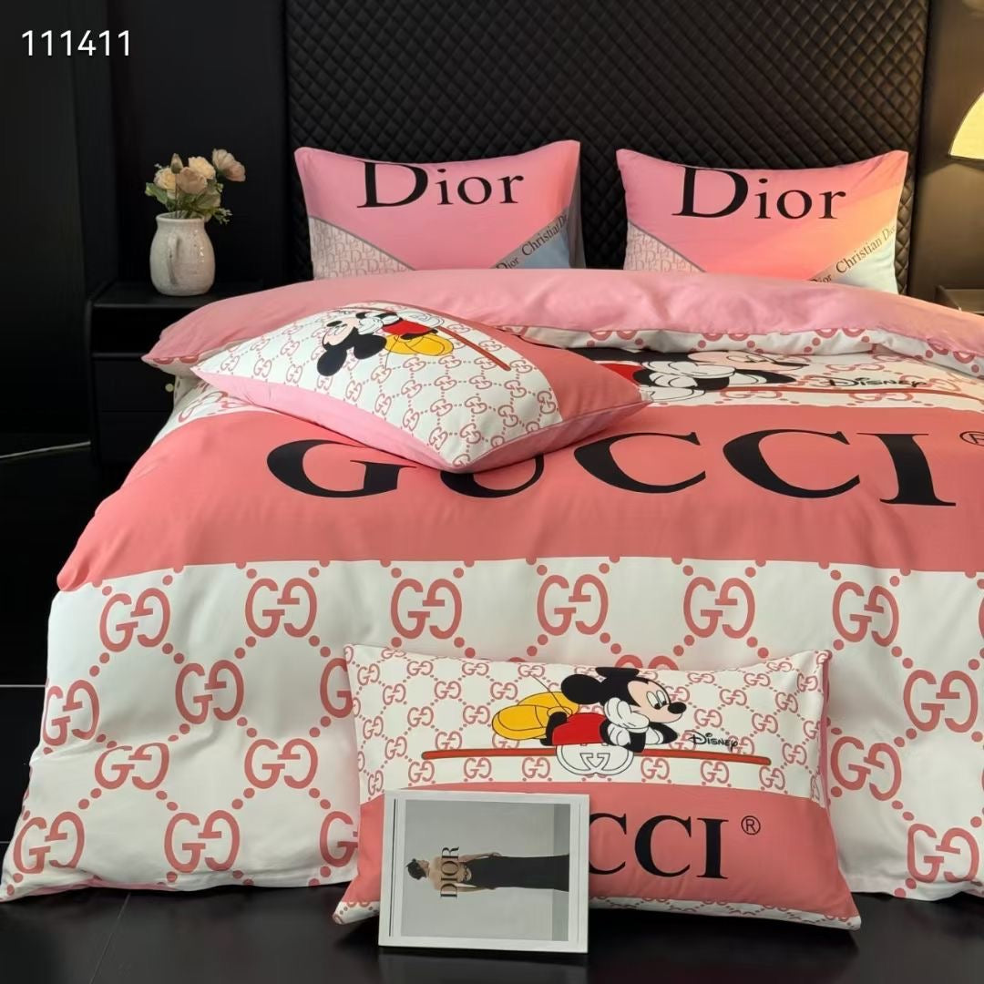 GG Bed Sheet