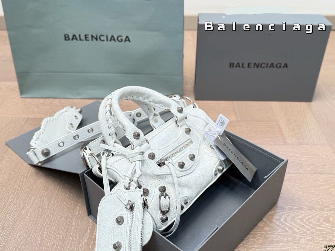 Balenc*aga Handbag ( 3 Colours )
