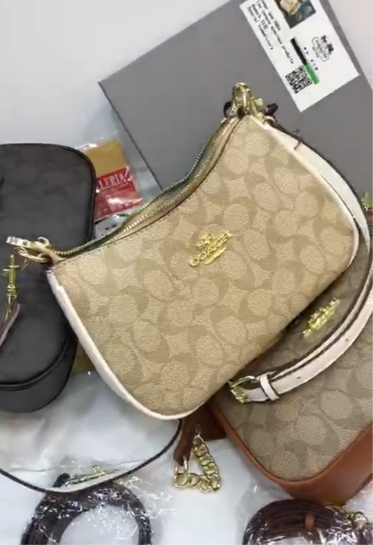 C*ach Shoulder Bag ( 3 Shades )