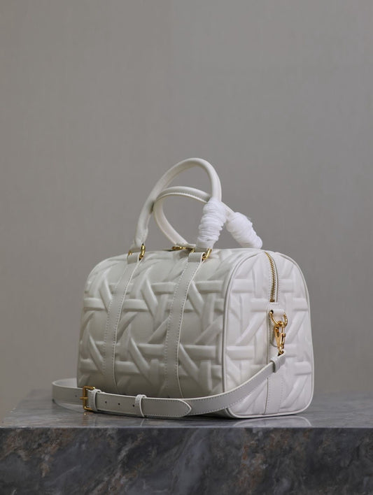 D*or bag