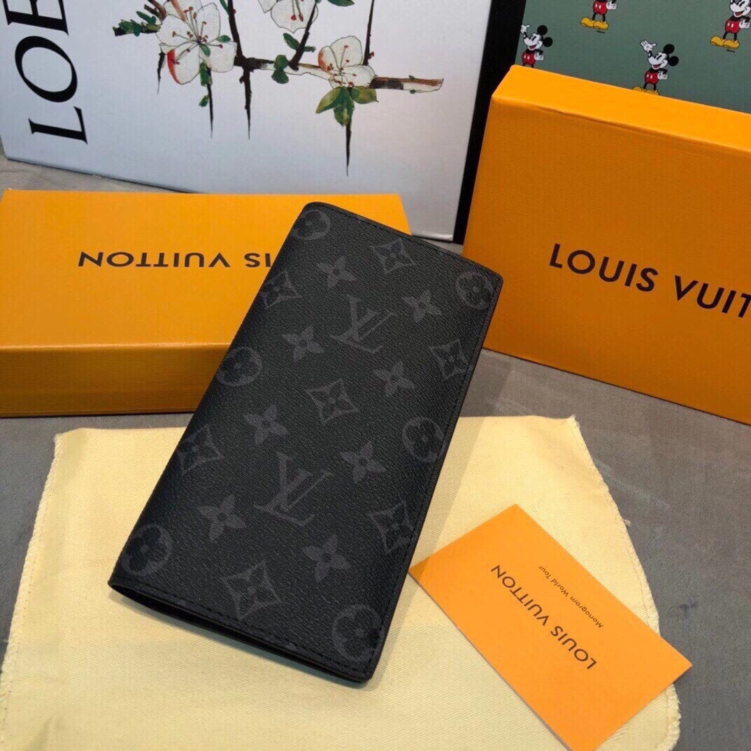Lv Long Wallets